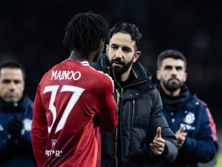 🔥 Kobbie Mainoo chce opuścić ,,Czerwone Diabły” za wszelką cenę! Co dalej z karierą 20-latka?🔴