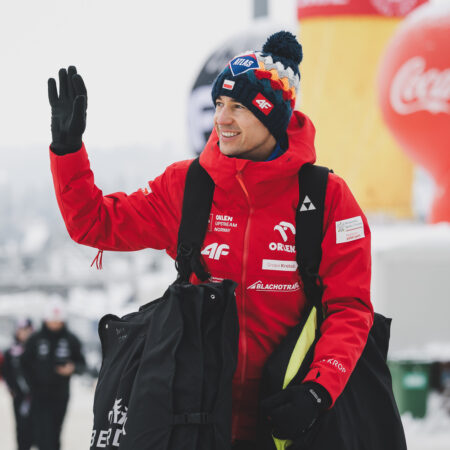 Łzy wzruszenia na Wielkiej Krokwi. Tak Polska podziękowała Kamilowi Stochowi za lata emocji